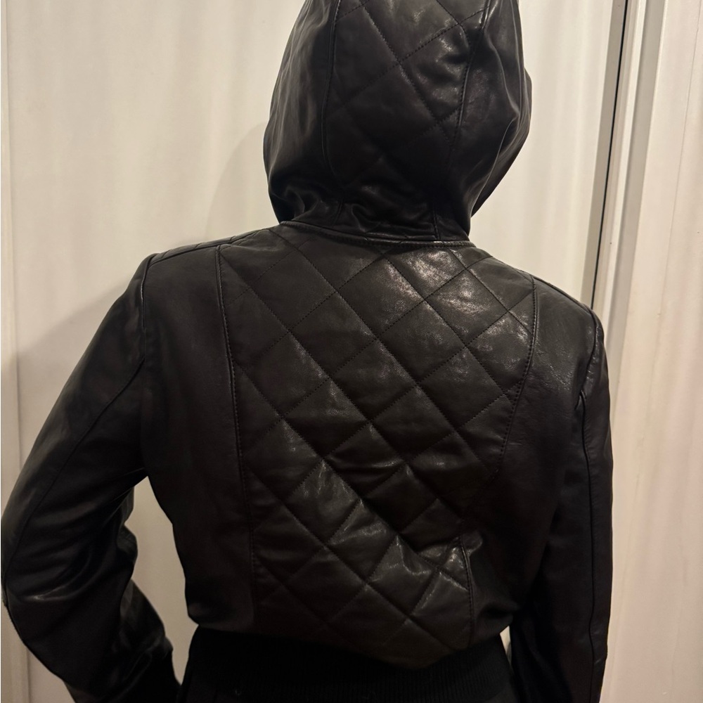 Black Quilted Leather Jacket - Picture 7 of 8